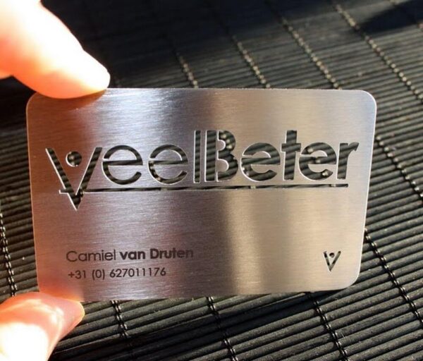 Özel Kesim Metal Kartvizit